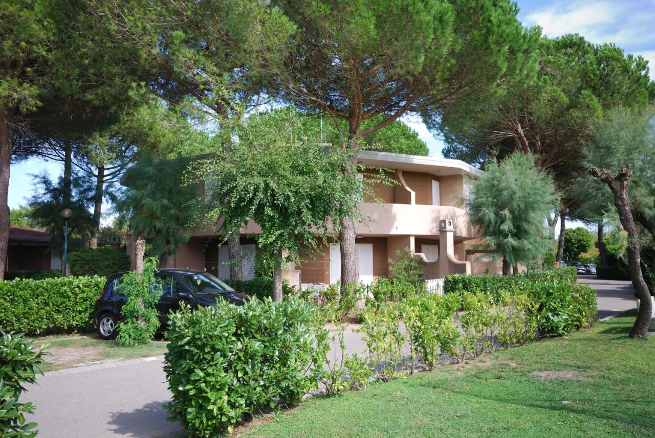 Villaggio Tivoli Bibione Exterior foto
